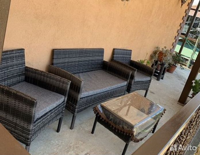 Набор мебели из ротанга