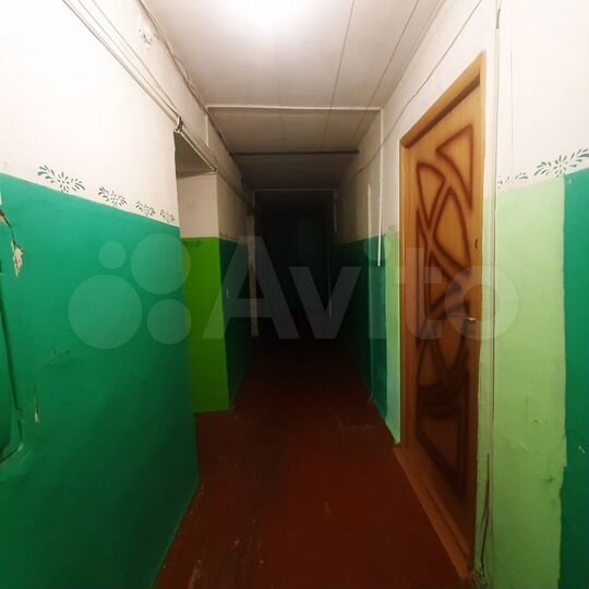 Комната 11 м² в 6-к., 5/5 эт.