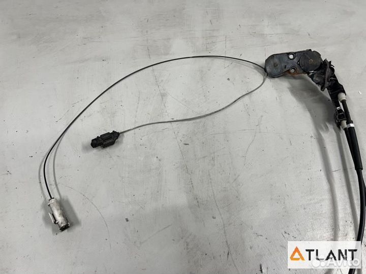 Доводчик двери задний правый toyota alphard