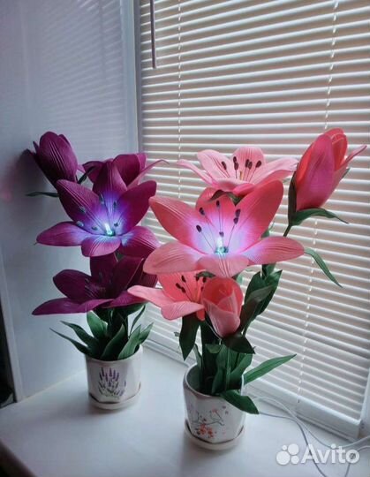 Лилия из изолона