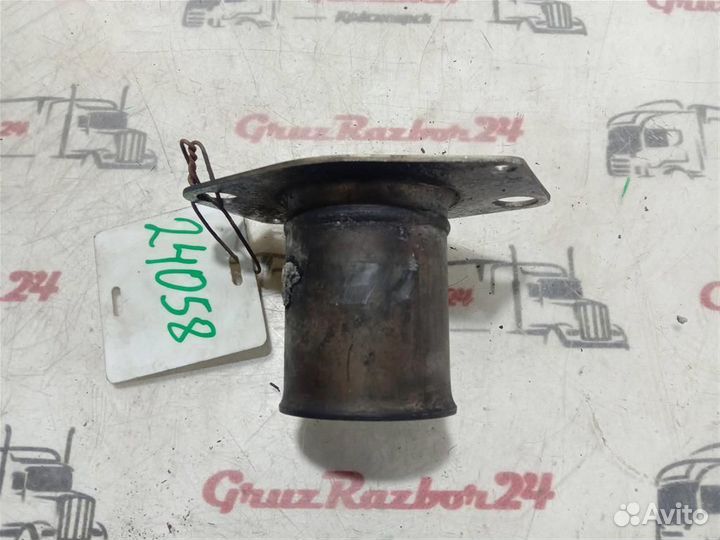 Втулка выпускного коллектора CAT15 2818261