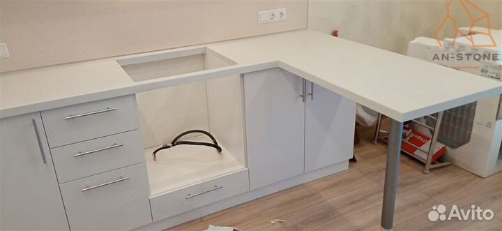 Столешница камень