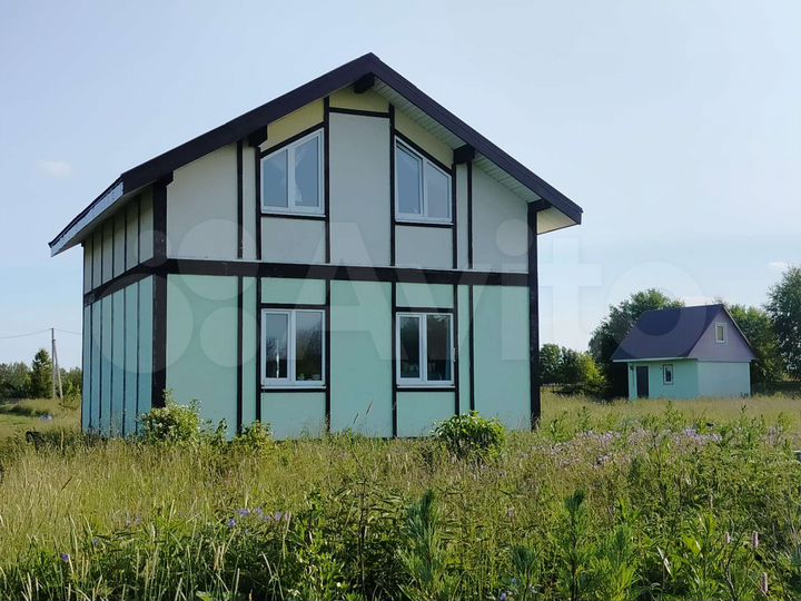 Дом 108 м² на участке 12,2 сот.