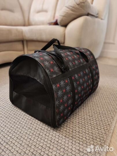 Переноска для кошек и собак