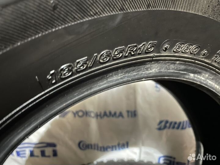 Bridgestone Blizzak VRX 185/65 R15