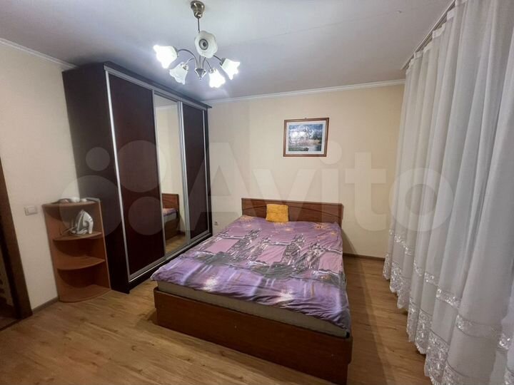 2-к. квартира, 70 м², 2/10 эт.