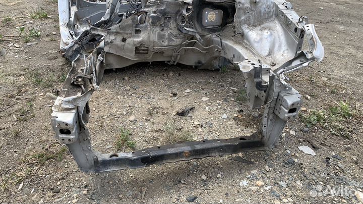 Суппорт радиатора низ. Toyota Camry xv40