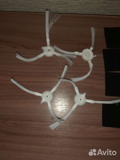 Запасные части для робота пылесоса