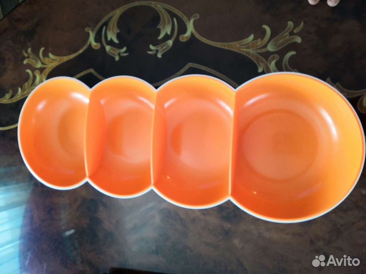 Менажница Tupperware новая