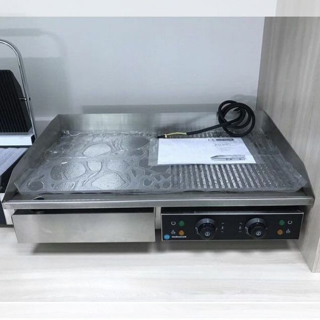 Поверхность жарочная hurakan HKN-pslr730