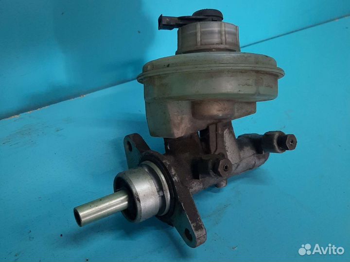 Главный тормозной цилиндр Chevrolet niva
