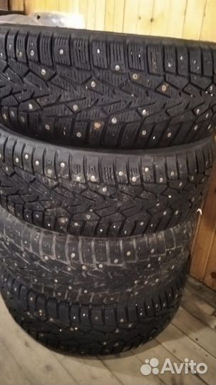 Nokian Tyres Hakkapeliitta 7 215/65 R16