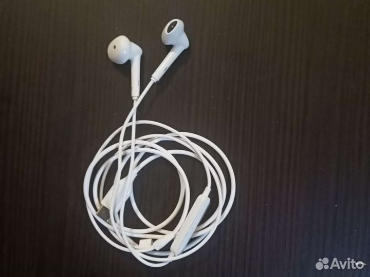 Гарнитура Ugreen EP101