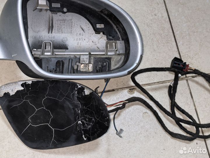 Зеркало правое volkswagen jetta 5