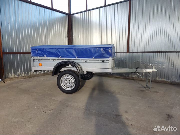 Прицеп на легковой автомобиль