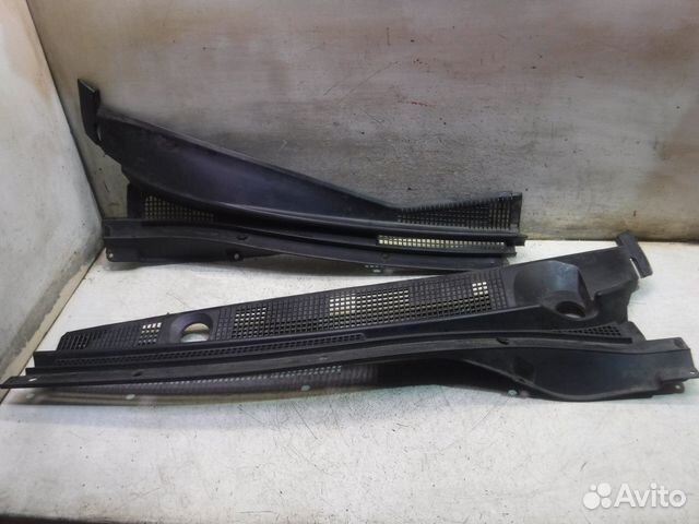 Решетка стеклооч. (планка под лобовое стекло) Mits