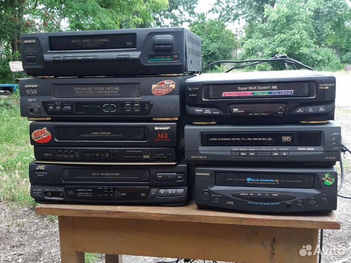 Видеомагнитофон sharp