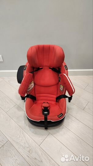 Детское автокресло