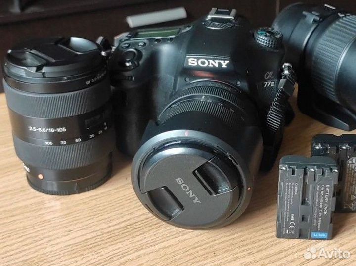 Sony a77m2