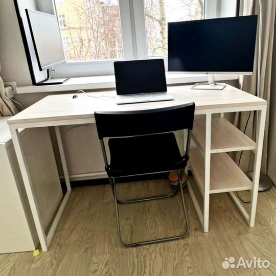 Компьютерный стол в стиле лофт