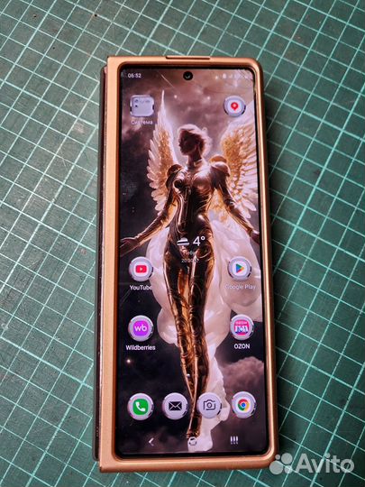 Samsung Galaxy Z Fold2, 12/256 ГБ