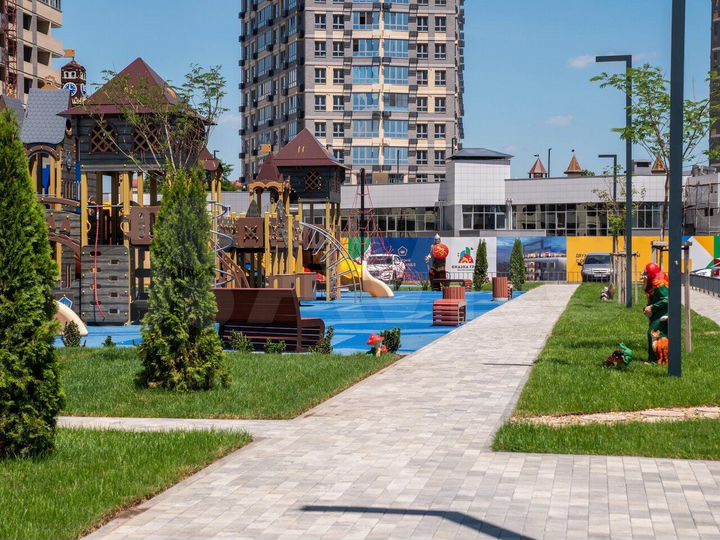 4-к. квартира, 225 м², 24/24 эт.