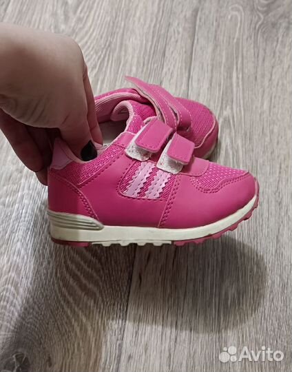 Обувь для девочки 20-21