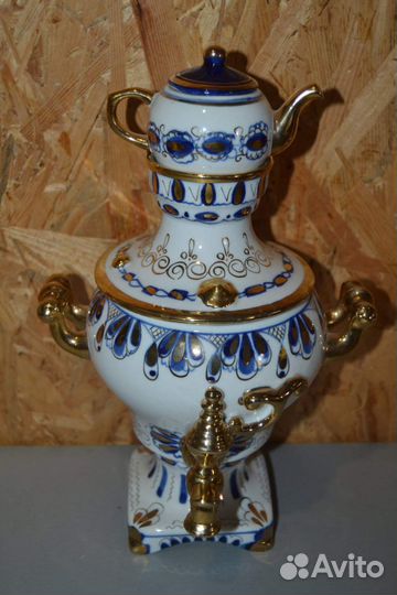 Самовары разные 8шт розовая и синяя гжель