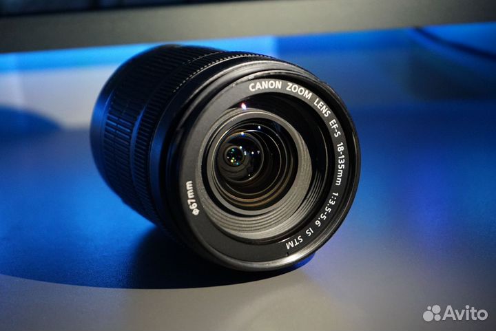 Объектив Canon EF-S 18-135 3.5-5.6 IS STM