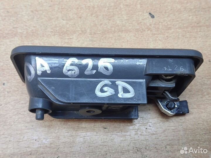 Ручка внутренняя передняя левая, Mazda 626 GD
