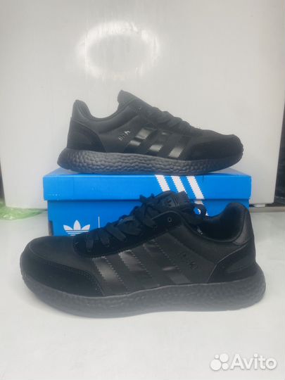 Кроссовки новые Adidas Iniki