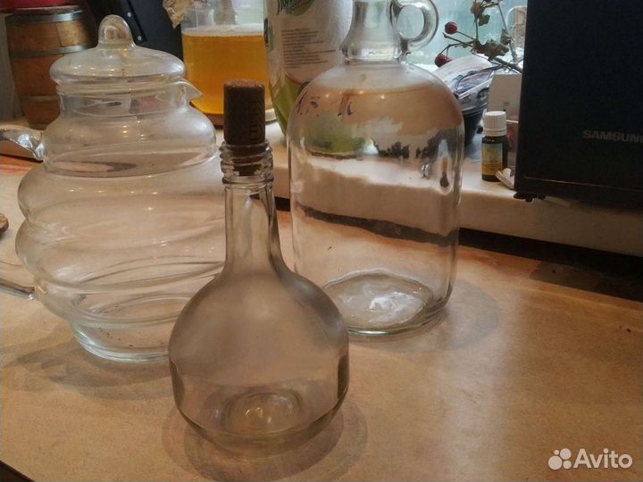 Графин, кувшин, колба