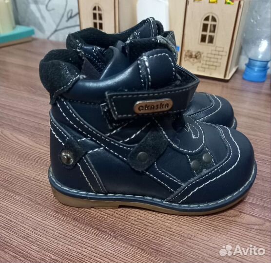 Ботинки детские 20 размер