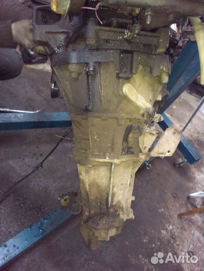 5 МКПП Renault Trafic Opel Arena 2.5D