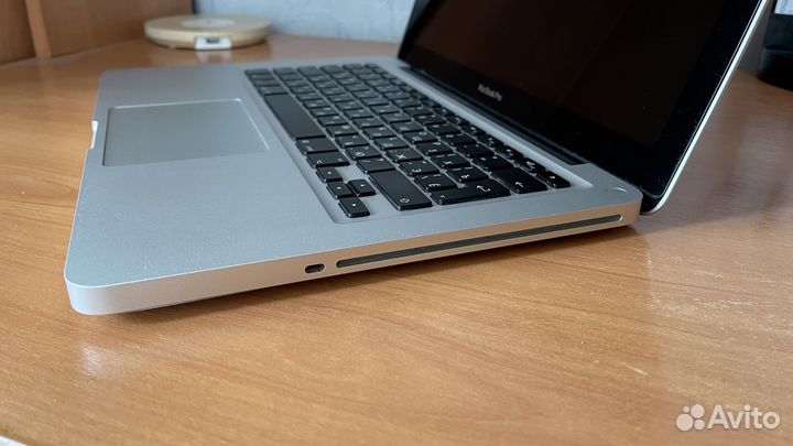 Ноутбук Apple MacBook pro 2011