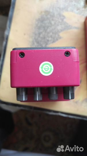 Гитарная педаль behringer