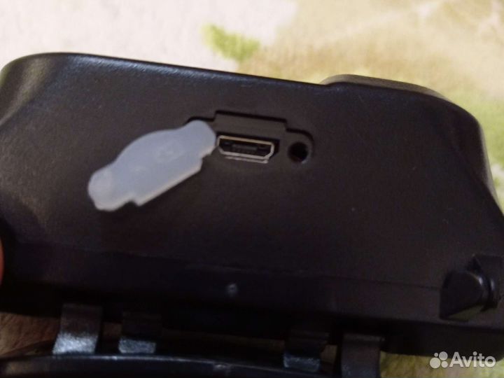 Налобный фонарь аккумуляторный