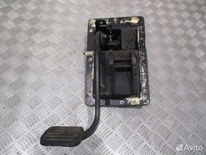 Педальный узел с педалью DAF 0370141