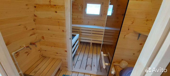 Баня с бассеином и беседка с мангальной зоной