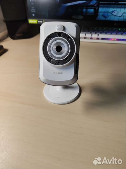 Веб-камера D-Link DCS-942L