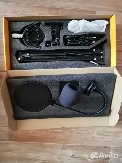 Конденсаторный USB-микрофон Maono AU-A04