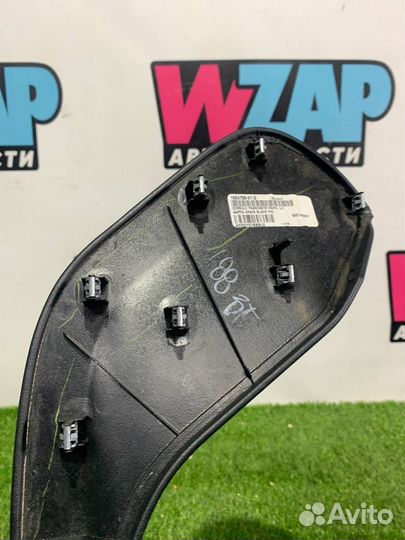 Декоративная накладка центральной консоли Tesla