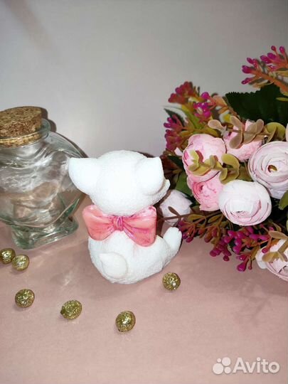 Мыло ручной работы кошечка с бантом