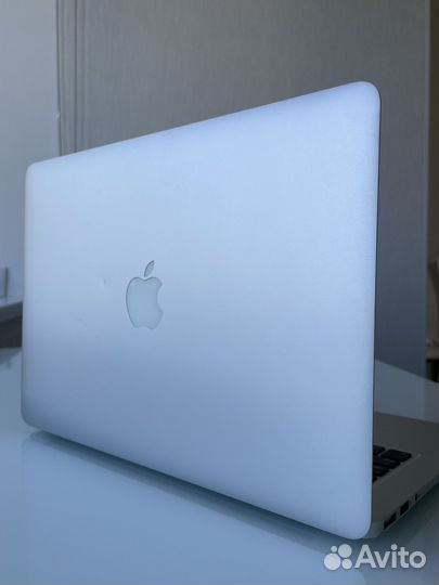 MacBook Air 13 2017 год 128gb