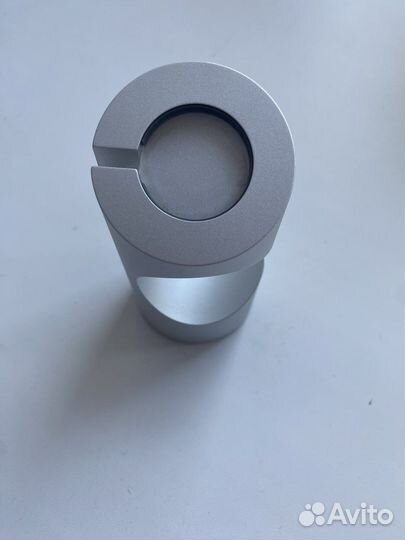 Док-станция Just Mobile TimeStand для Apple Watch