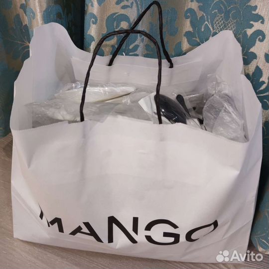 Столовые одноразовые ложки