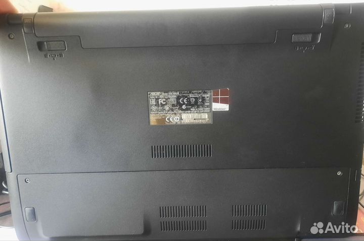Продаю ноутбук Asus x552m