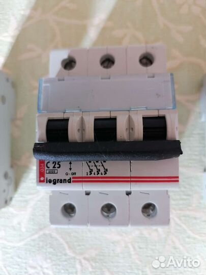 Автоматические выключатели