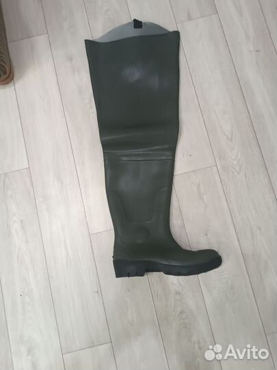 Сапоги резиновые болотные