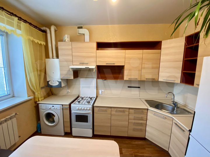 1-к. квартира, 44 м², 1/3 эт.